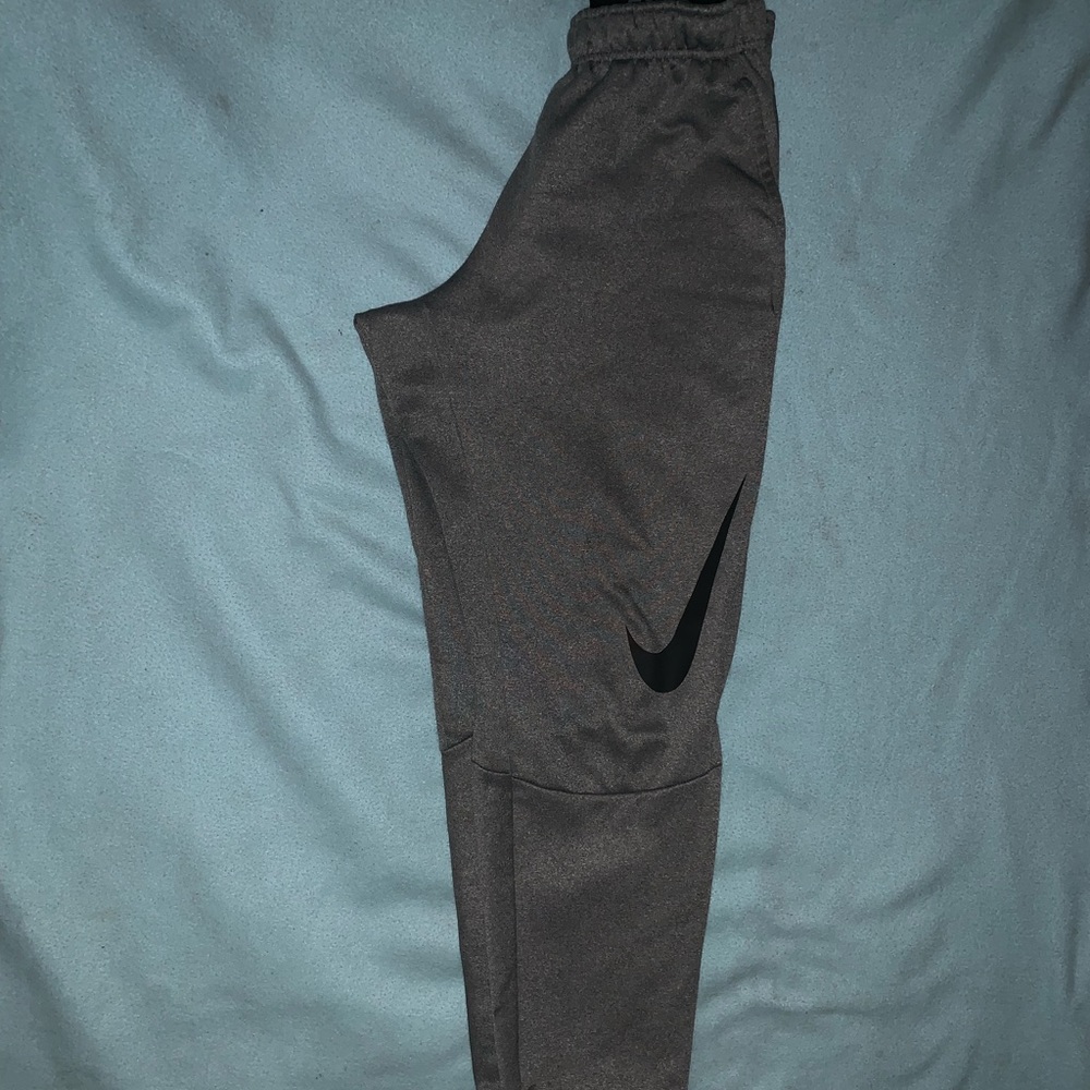 Nike joggers